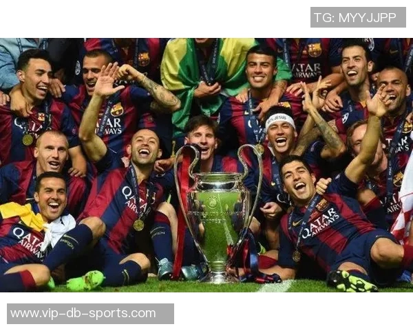 罗贝托与阿尔巴合影留念感慨岁月流逝祝福未来一切顺利